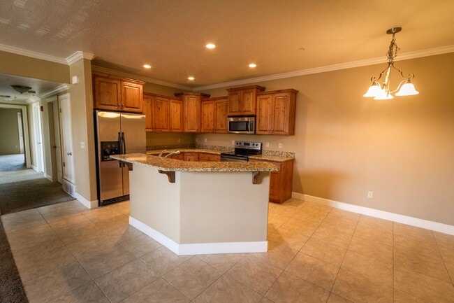 Photo - Italian Villages | 3-Bedroom Naples