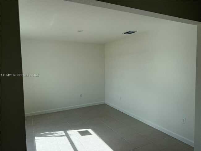 Photo - 17341 SW 286th St