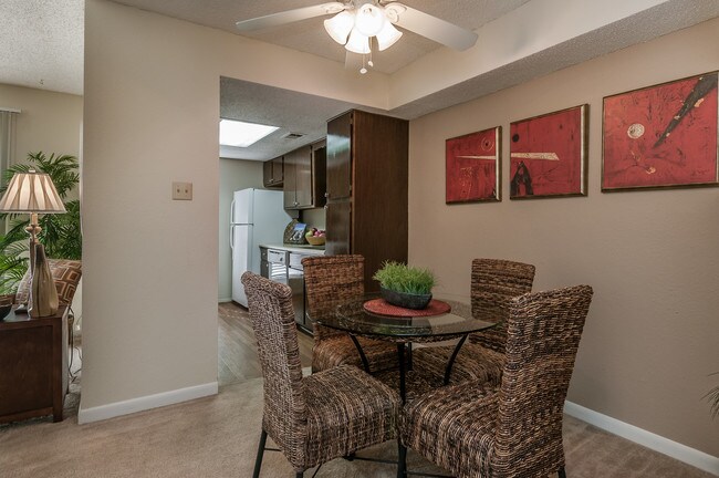 Photo - Windtree Apartments