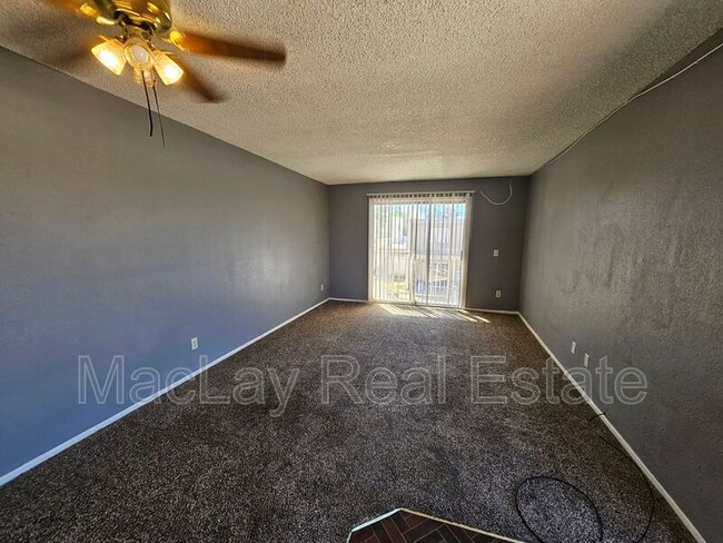 Photo - 2801 E Monte Cristo Ave