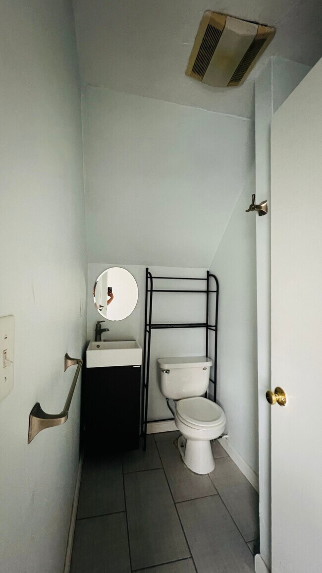 Photo - 51 Porter St Unit 3