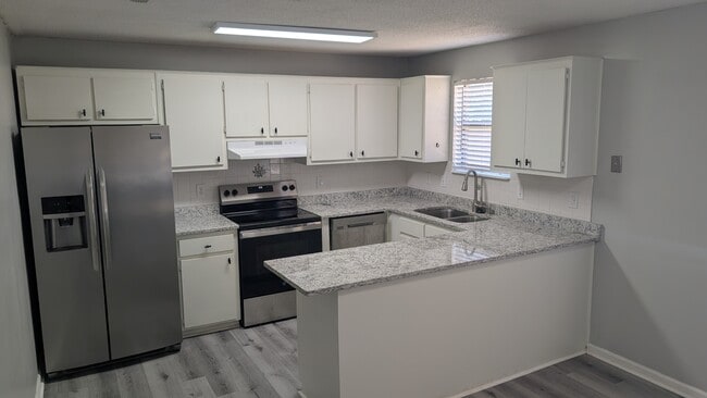 Photo - 335 Timberidge Dr