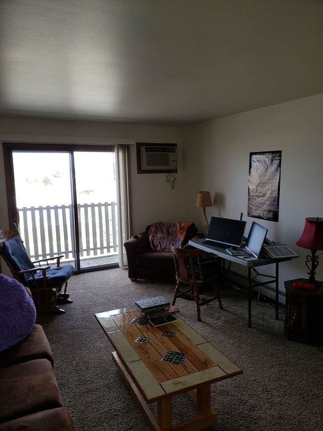 Photo - 1601 N Freedom Rd Unidad 4