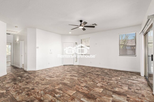 Photo - 17088 W Lundberg St