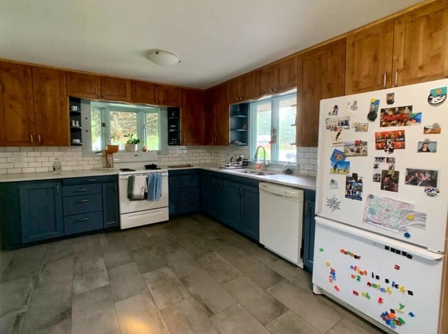 Photo - 4 Bedroom Unfurnished Home in Columbia Falls