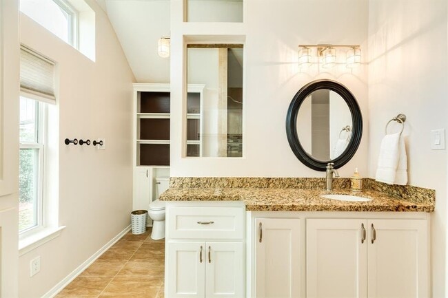 Photo - 10506 Green Valley Ln