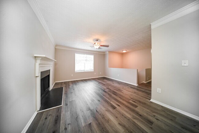 Photo - 4919 Windsor Downs Dr
