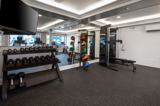 Photo - Hickory Manor: In-Unit Washer & Dryer, Heat, Water & Gas Included, Fitness Center, Sauna, and Bar...