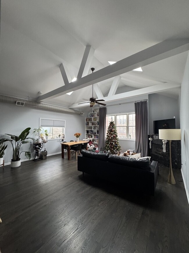 Photo - 2315 W Harrison St