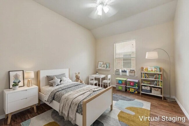 Photo - 105 Shadybrook Dr