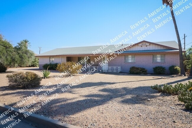 Photo - 4201 E Stanford Dr