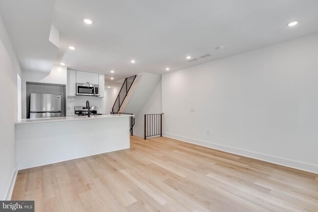 4327 Baltimore Ave Unidad 4-B