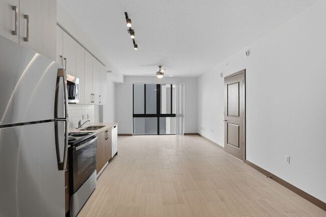 Photo - Quail Roost Station