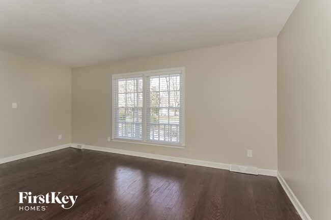 Photo - 10601 Parlor Rd