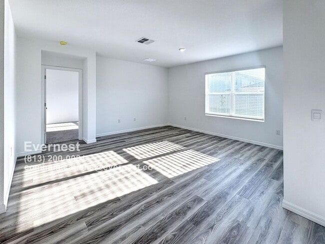 Photo - 10574 Farm Hl Ave