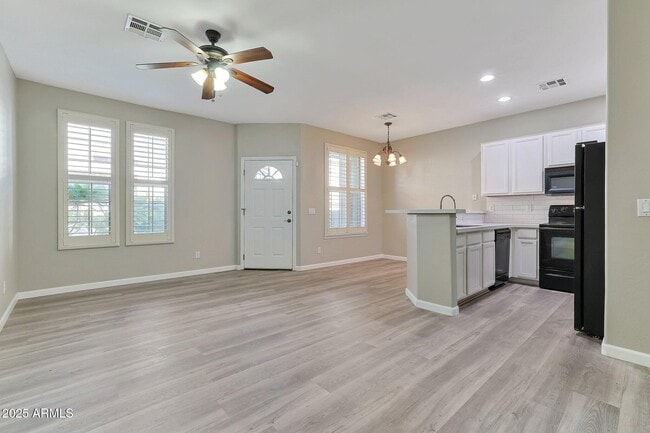 Photo - 6710 E University Dr