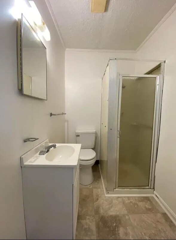 Photo - 214 Dixie Hwy Unit B