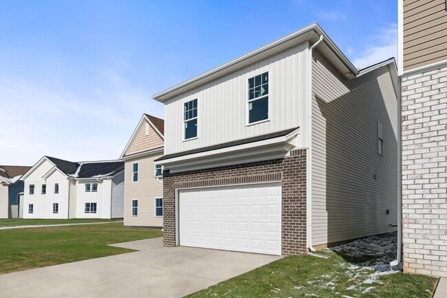 Photo - 104 Lambert Fld