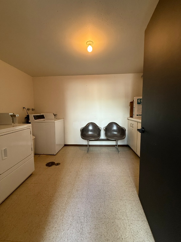 Photo - 673 E 6th Ave Unit 9