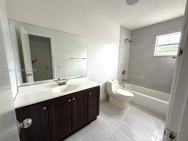 137xx SW 32nd St