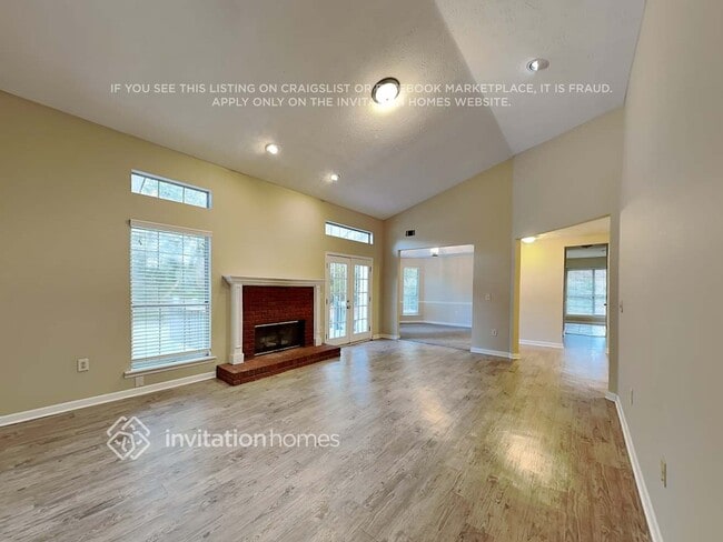 Photo - 3508 Tiffany Dr SE