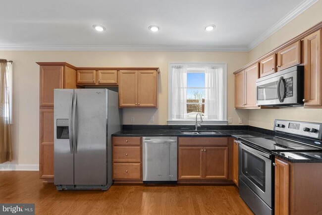 Photo - 25 E Boscawen St Unidad 301