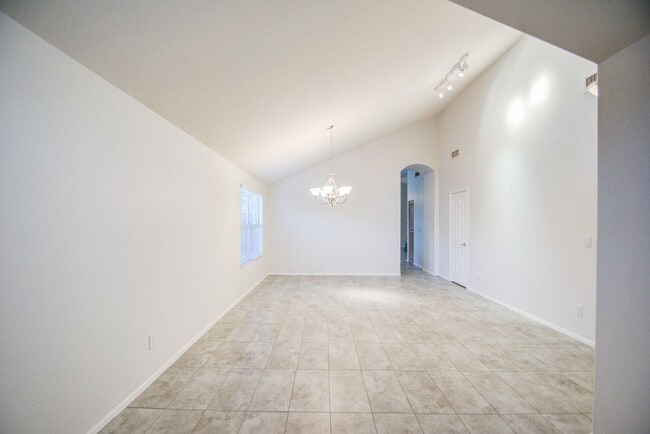 Photo - Lakewood 3 Bedroom for Rent!