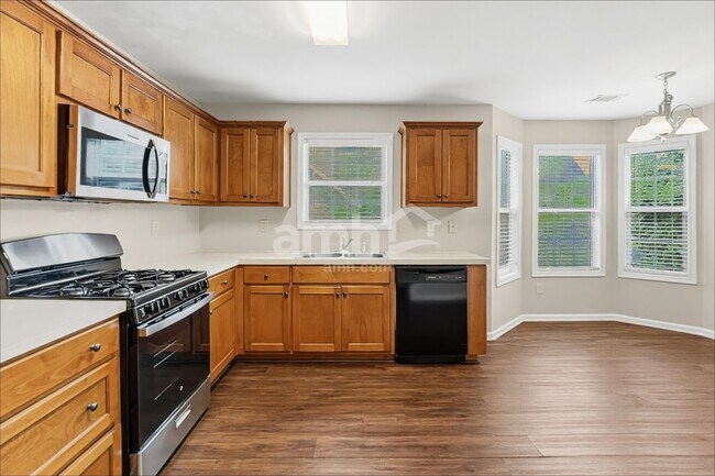 Photo - 3815 Hawk Tail Dr