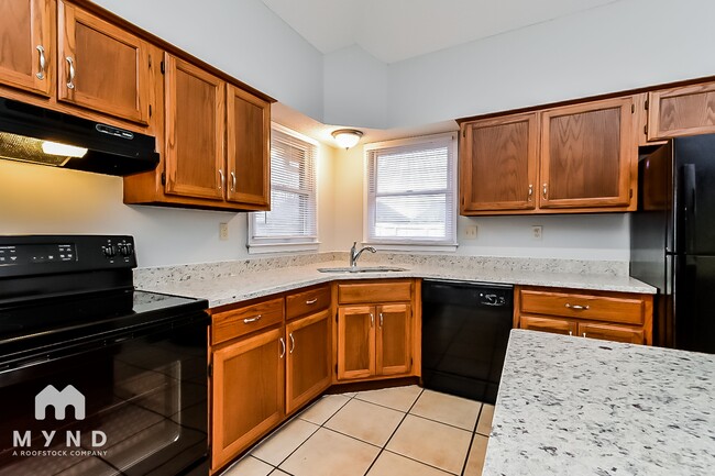 Photo - 4132 Cohasset Cove