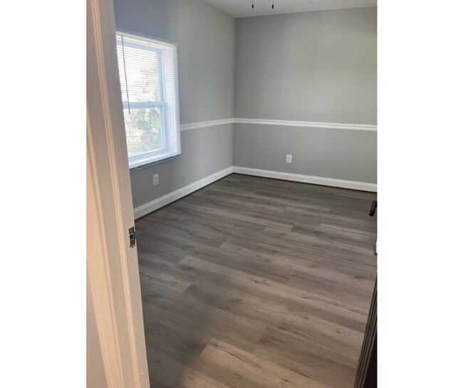 Photo - 4108 Groveland Ave