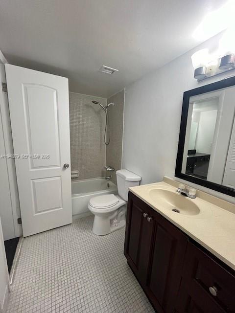 Building Photo - 498 NW 165th St Unit D-503