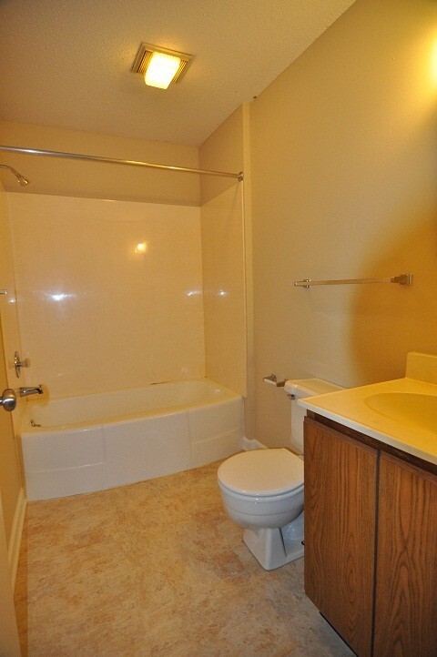 Photo - Fairlawn Village