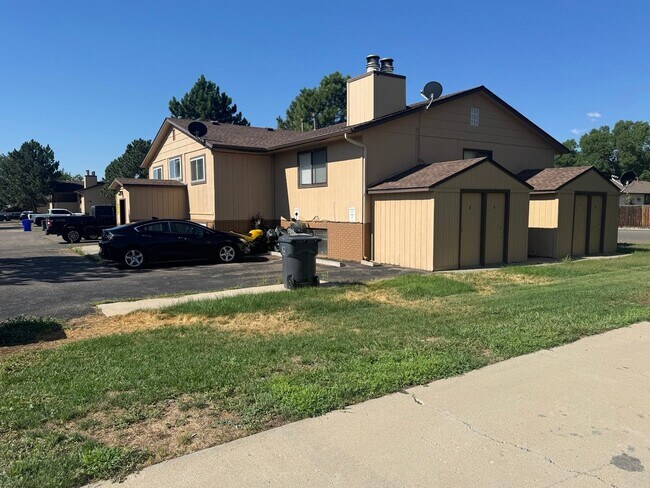 Photo - 139 Juniper Pl Unit D