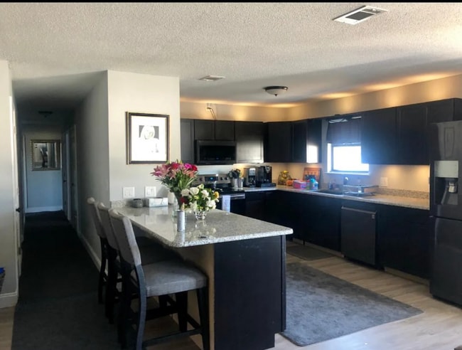 Photo - 2802 W 21st Ct Casa