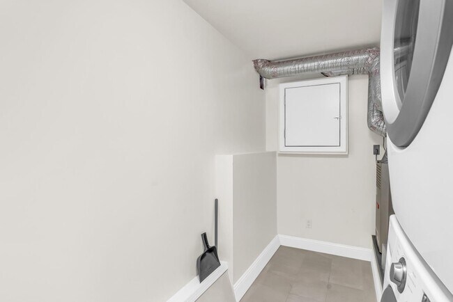 Photo - 2110 34th Ave