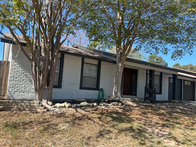 Photo - 1315 White Rock Dr