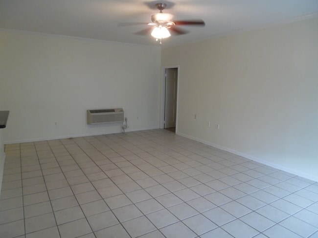 Photo - N256 Unit 5334 - A