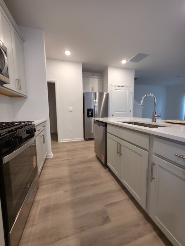 Photo - 1173 Abbott St