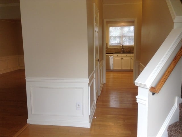 Photo - 6325 Elderslie Dr