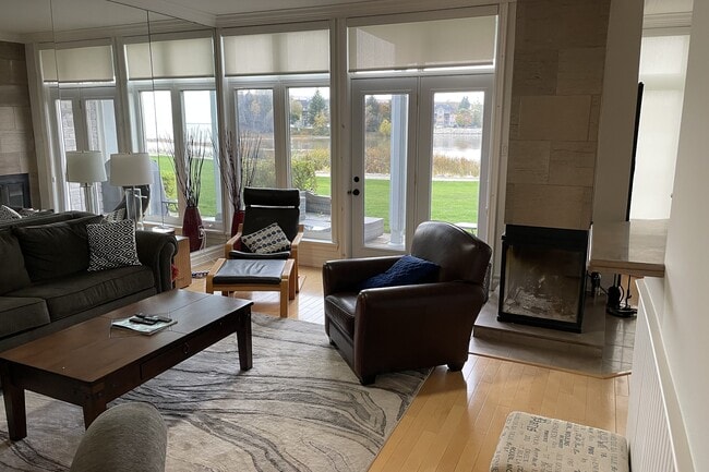 Photo - 871 Suncrest Cir