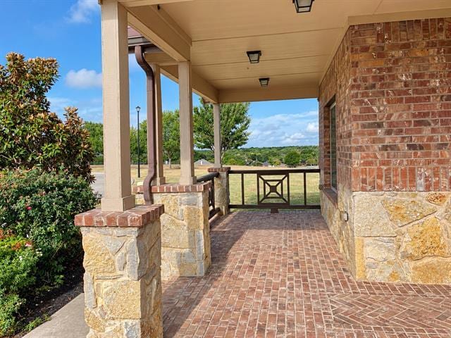 2201 Petunia Ln
