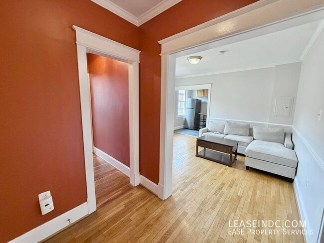 Photo - 3024 Wisconsin Ave NW Unit #204
