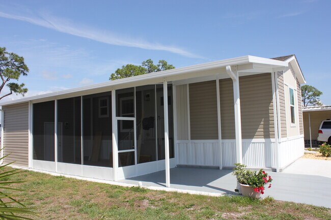 Building Photo - 6982 Apopo Ct