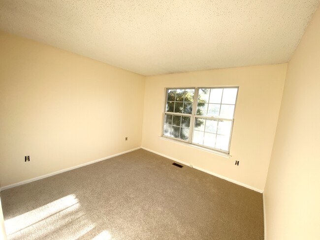 Photo - 67 Balboa Ln Townhome