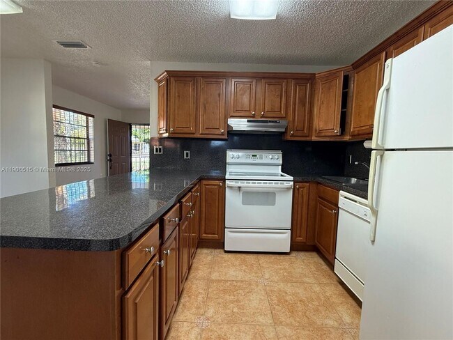 Photo - 1048 NW 32nd Pl