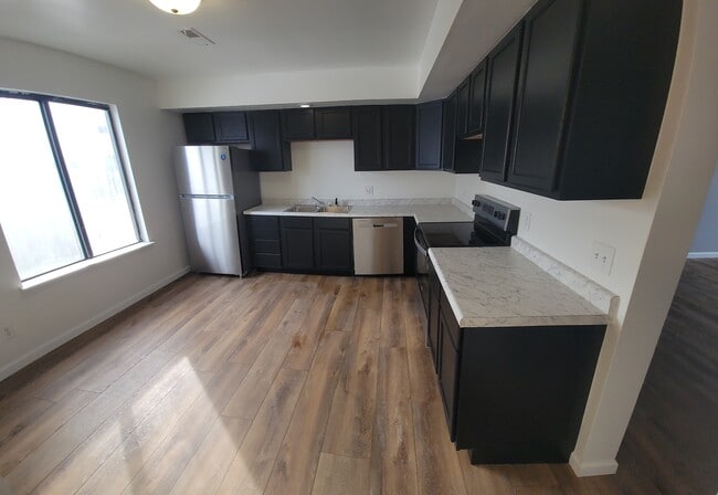 Photo - 1901 Nancy Ct