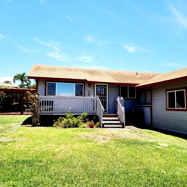 Building Photo - 488 Kaiolohia St Rental