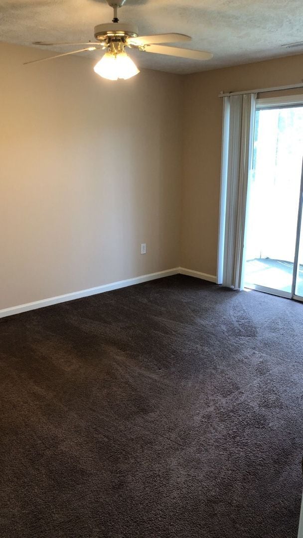 Building Photo - REDUCED!  River Oaks 28E - SPECIAL - 2nd month 1/2 half off rent Unit 28-E