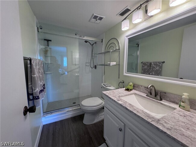 Photo - 4912 Tamiami Trl E Unidad A-308