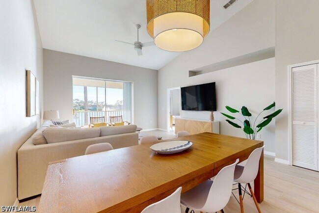 350 Robin Hood Cir Unit 202